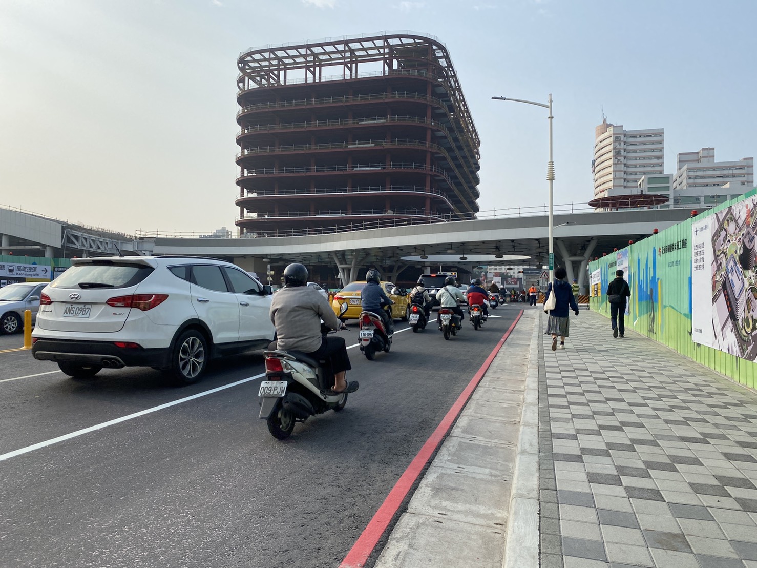 臨時站西路開放通車 翻開高雄車站新篇章 - https://www.watchmedia01.com