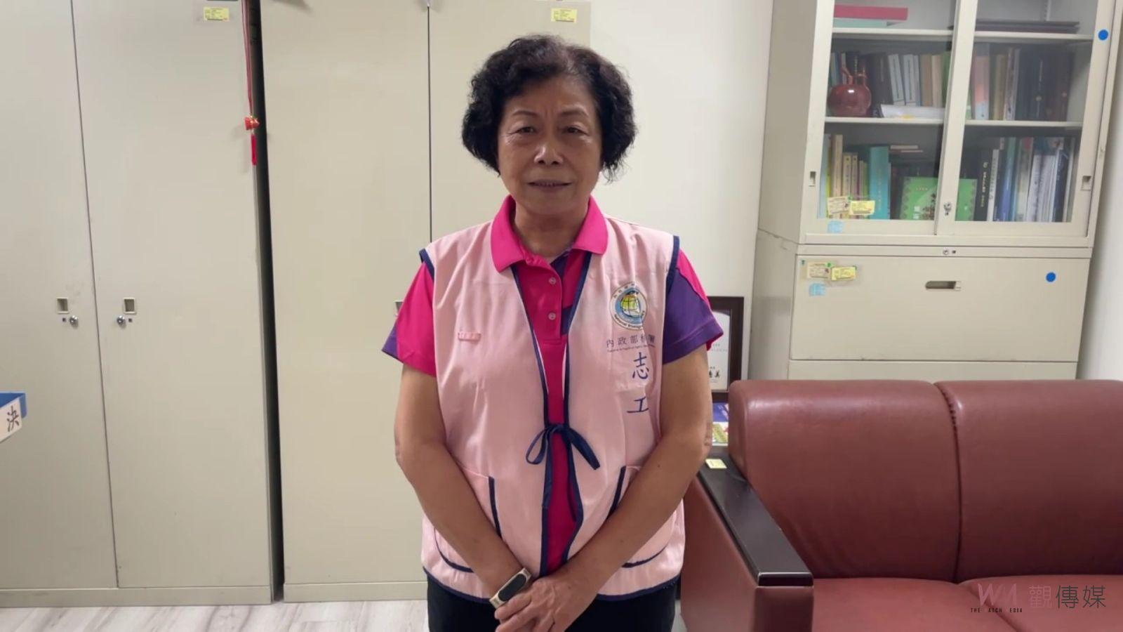 placeholder-1-1.png placeholder-1-1.png