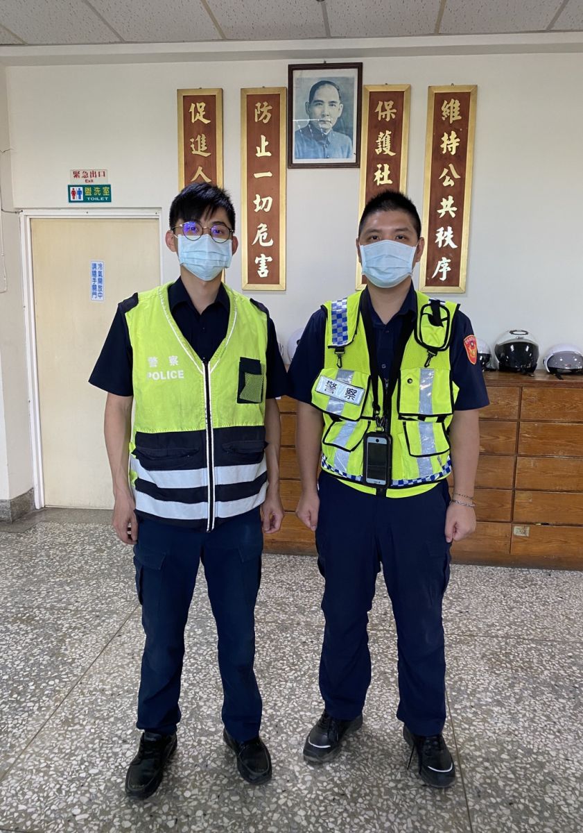 尖峰時段運鈔車中途故障 北港警戒護解圍 - https://www.watchmedia01.com