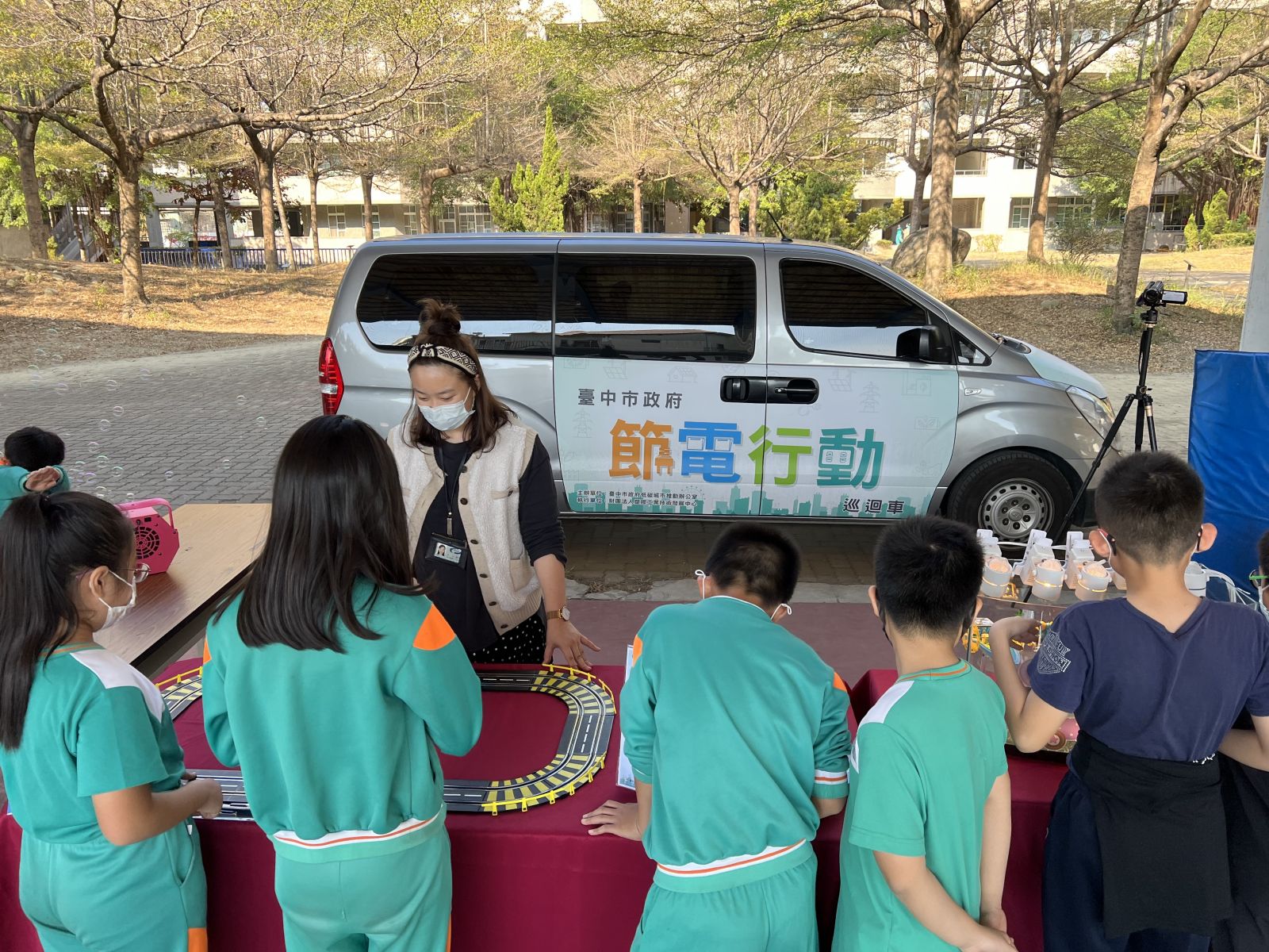 中市節電巡迴車駛進和平 互動式體驗跑透透逾百場 - https://www.watchmedia01.com